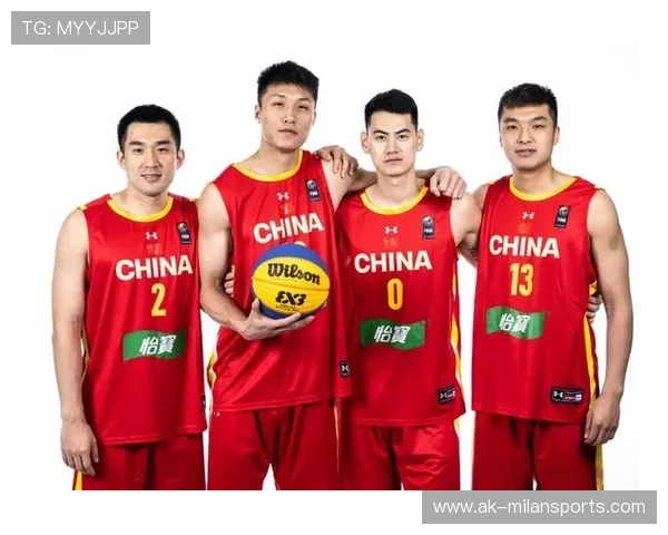 中国男篮年轻阵容展现新气象，中国年轻男篮球运动员