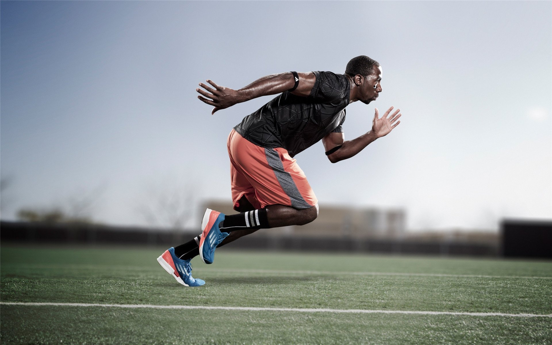 世界杯金手套得主出炉 阿根廷门神多次扑点成最大功臣